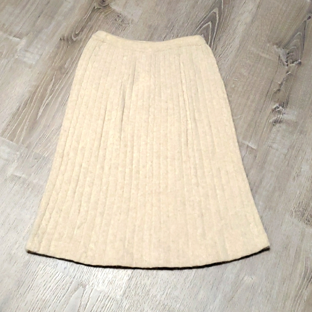 Vintage Marisa Christina Lambswool Angora knit skirt women size S?
